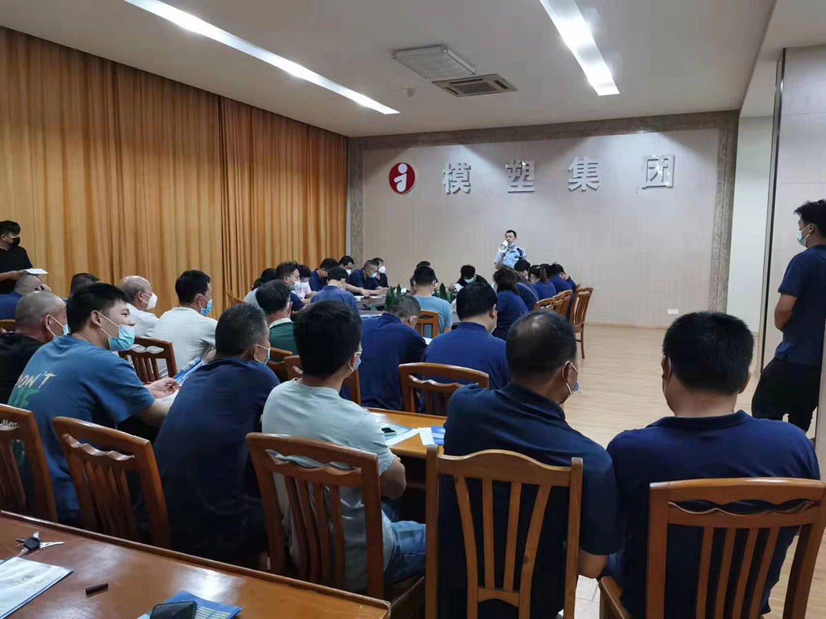 消防安全無(wú)小事 反詐宣傳入人心
